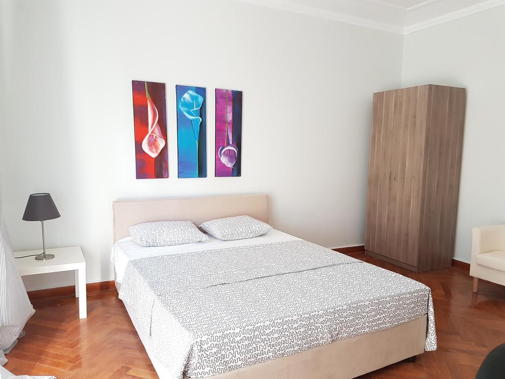 Errathens Pine Red And Taupe - Athens Center Appartement Buitenkant foto