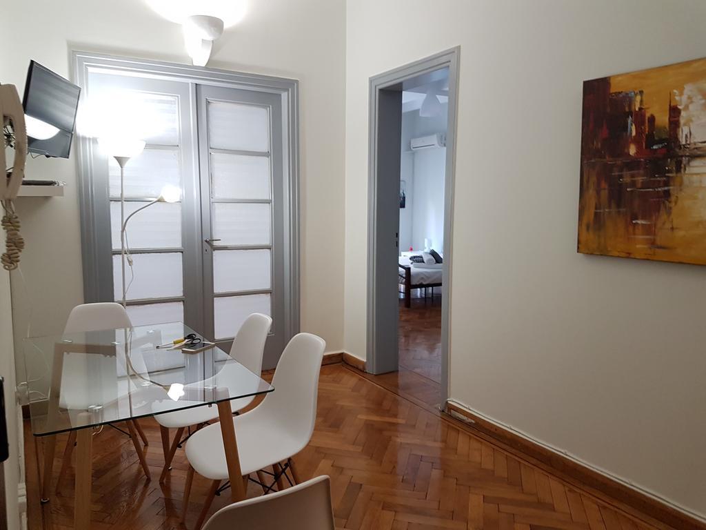 Errathens Pine Red And Taupe - Athens Center Appartement Buitenkant foto